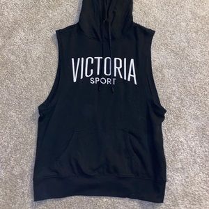 Sleeveless hoodie